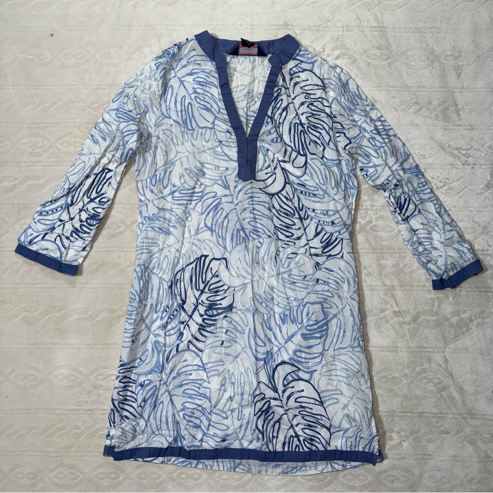 Vineyard Vines White and Blue Leaf-Print Tunic Dress